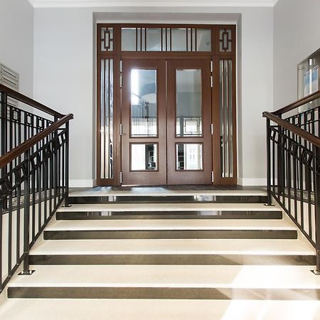Homewell Apartments Wilson Park Познан Екстериор снимка