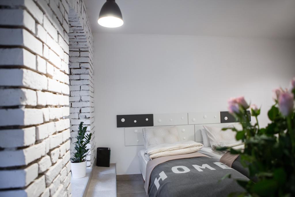 Homewell Apartments Wilson Park Познан Екстериор снимка