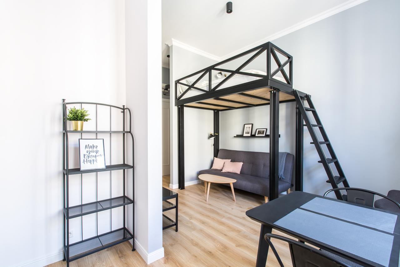 Homewell Apartments Wilson Park Познан Екстериор снимка
