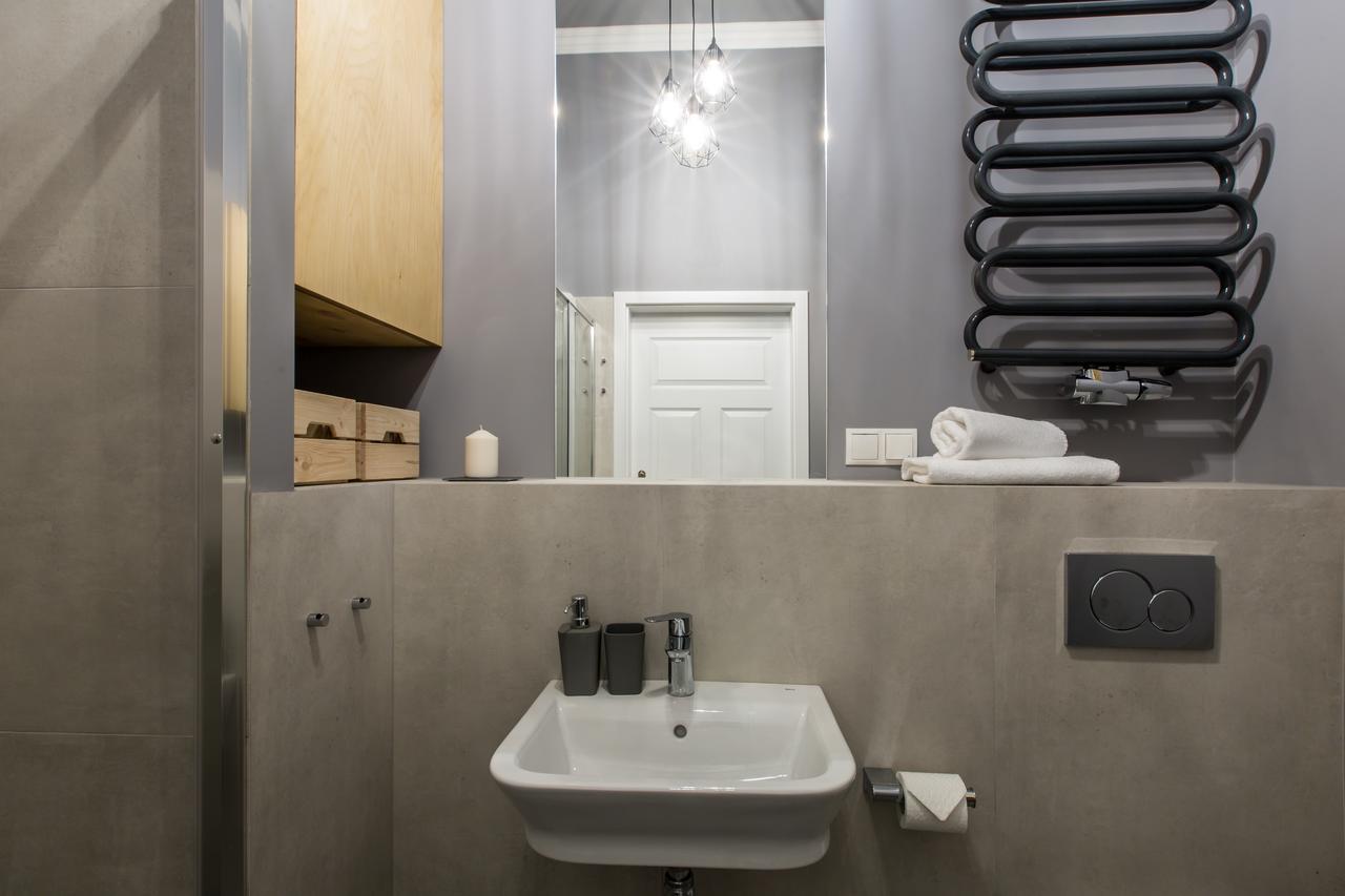 Homewell Apartments Wilson Park Познан Екстериор снимка